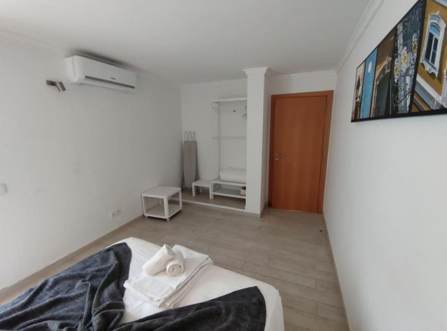 Villa Typical House Faro Downtown Private Entrance Esterno foto